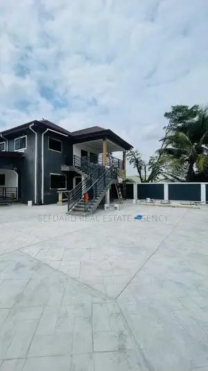 2bdrm Apartment in Sefdard Properties, Ablekuma for rent