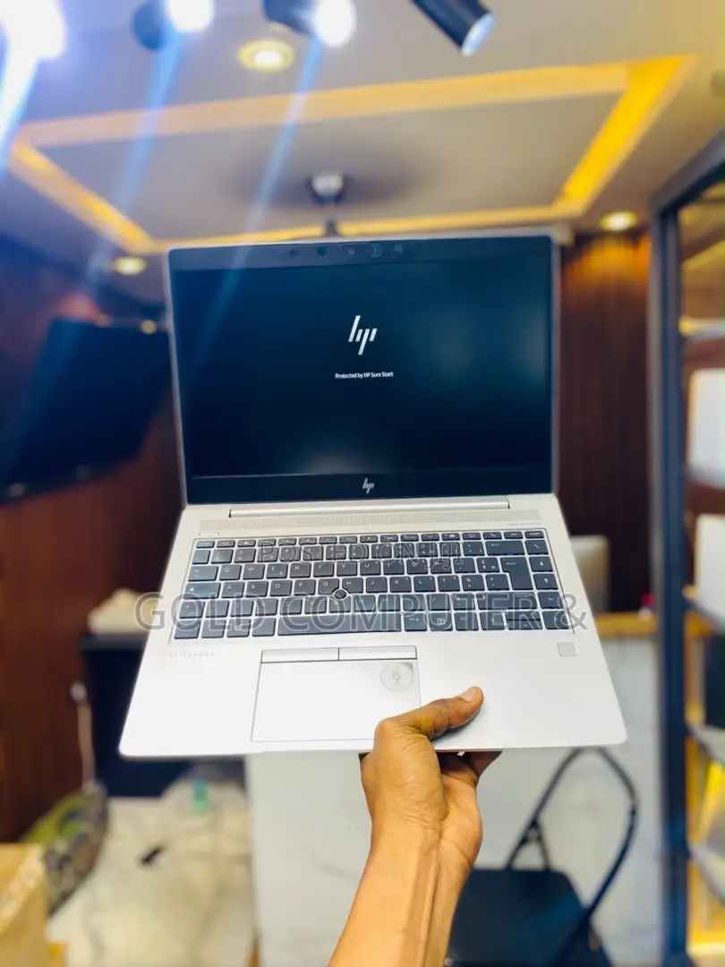 Laptop HP EliteBook 840 G5 8GB Intel Core i7 SSD 256GB