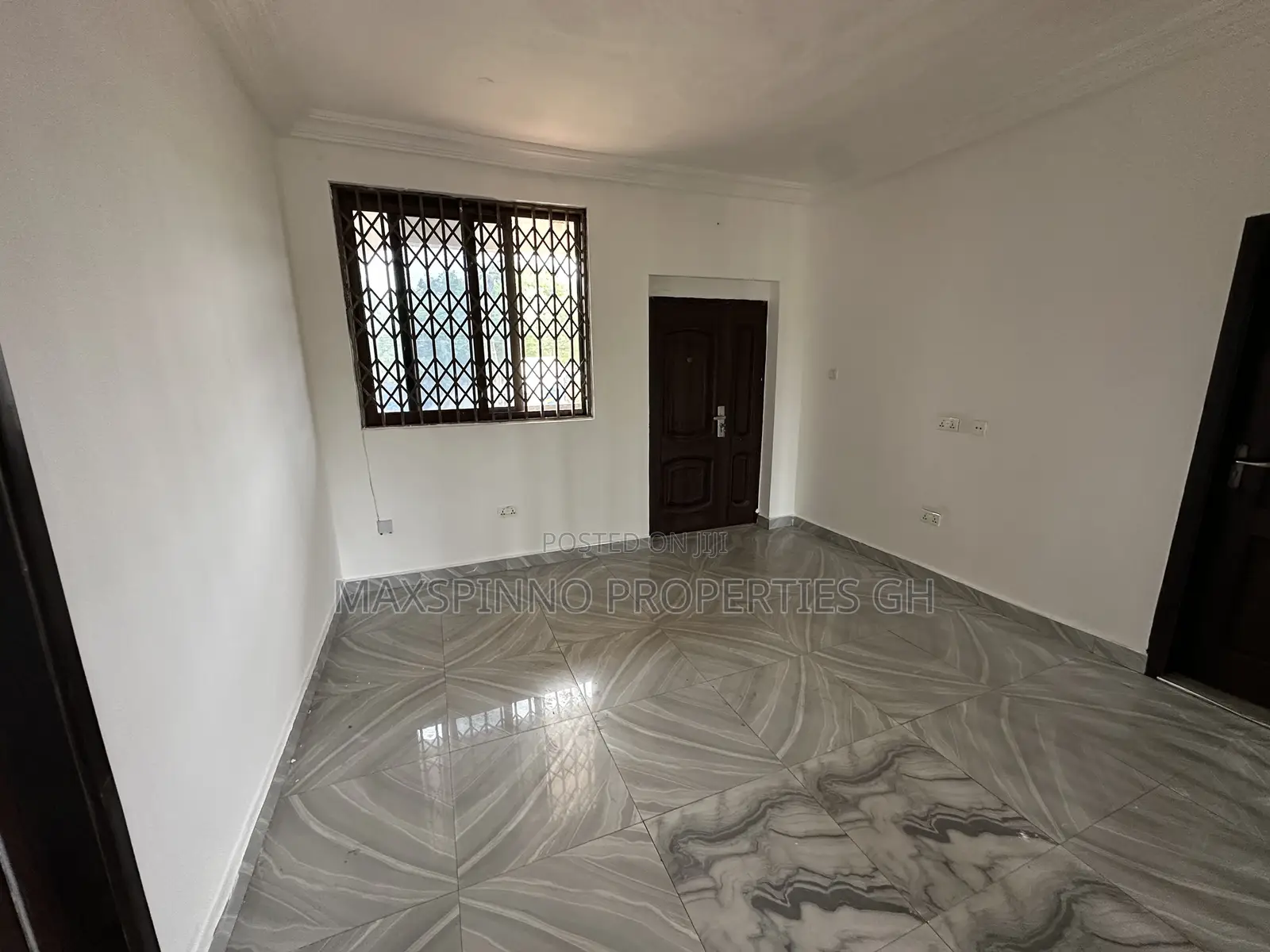 2bdrm Apartment in Maxspinno Properties, Housing Down for rent