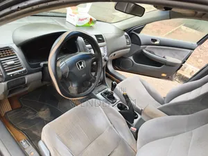 Honda Accord 2004 Gray