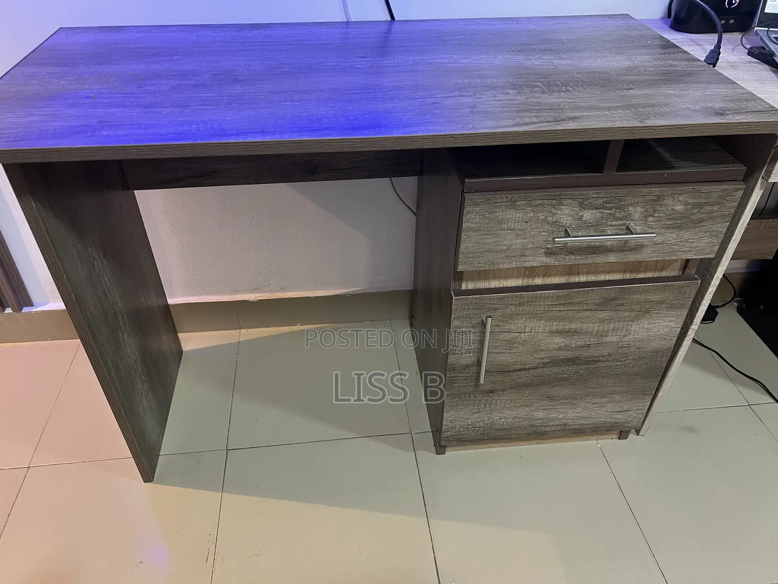 Office Desk Table