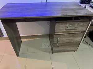 Office Desk Table