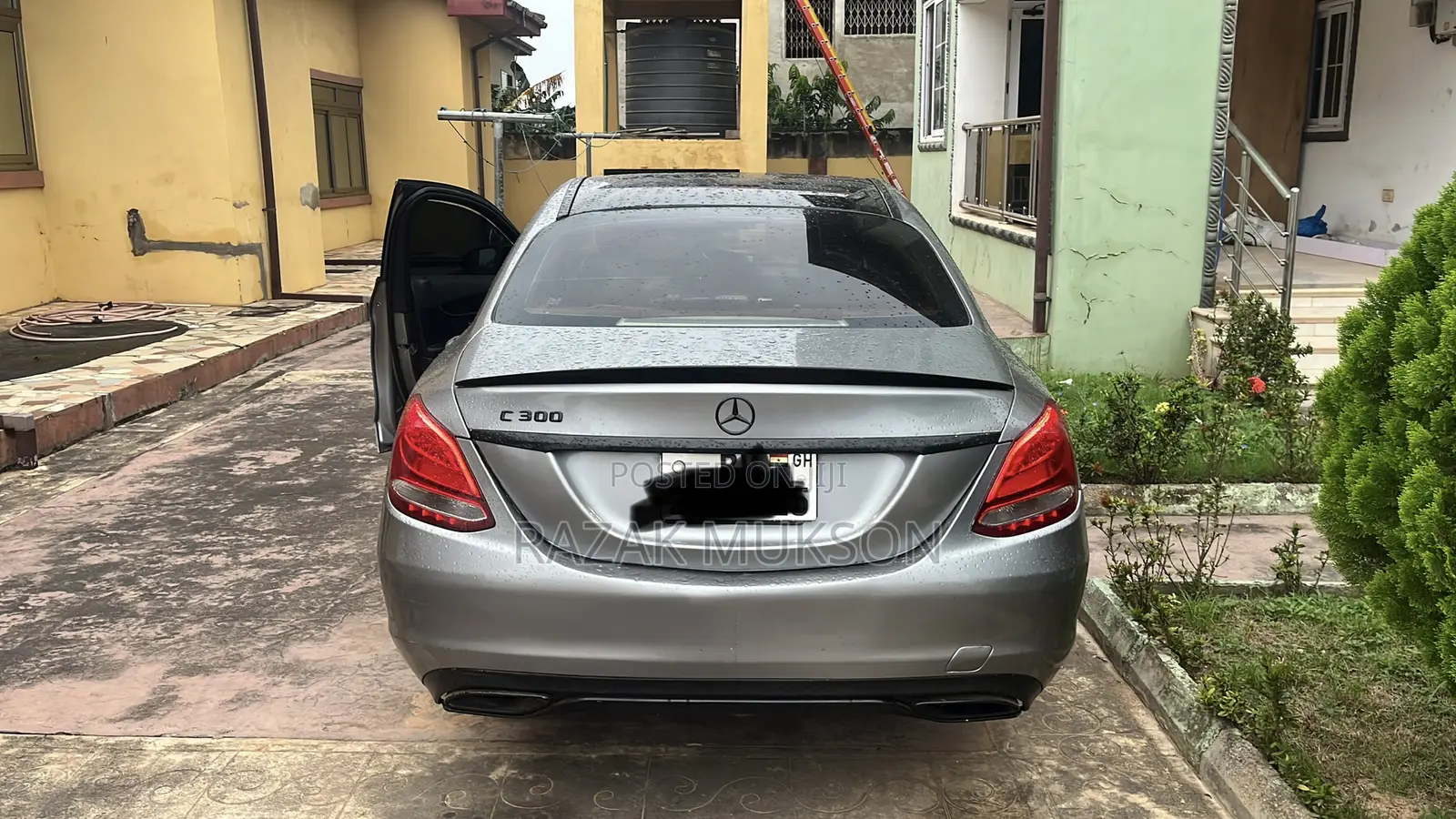 Mercedes-Benz C300 Sport 4dr AWD 4Matic Sedan (2.0L 4cyl 7A) 2015 Gray