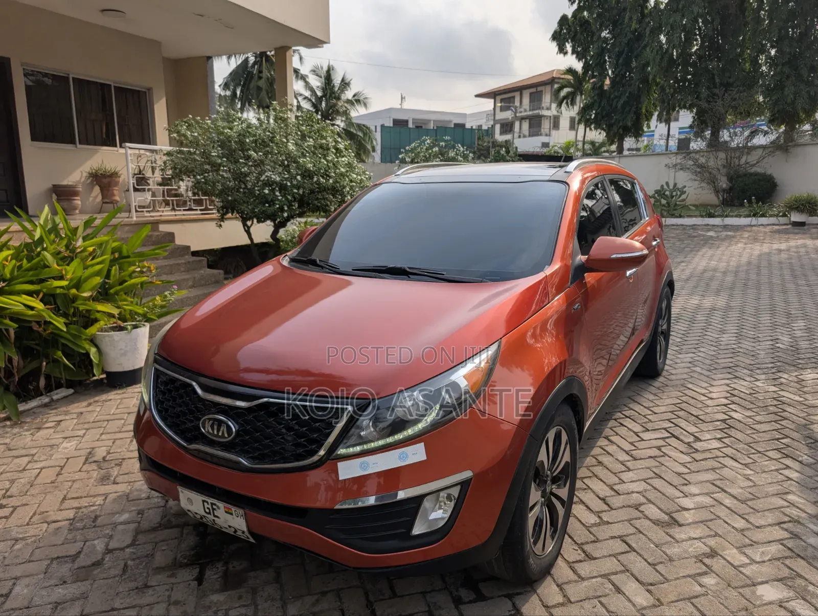 Kia Sportage 2012 Orange