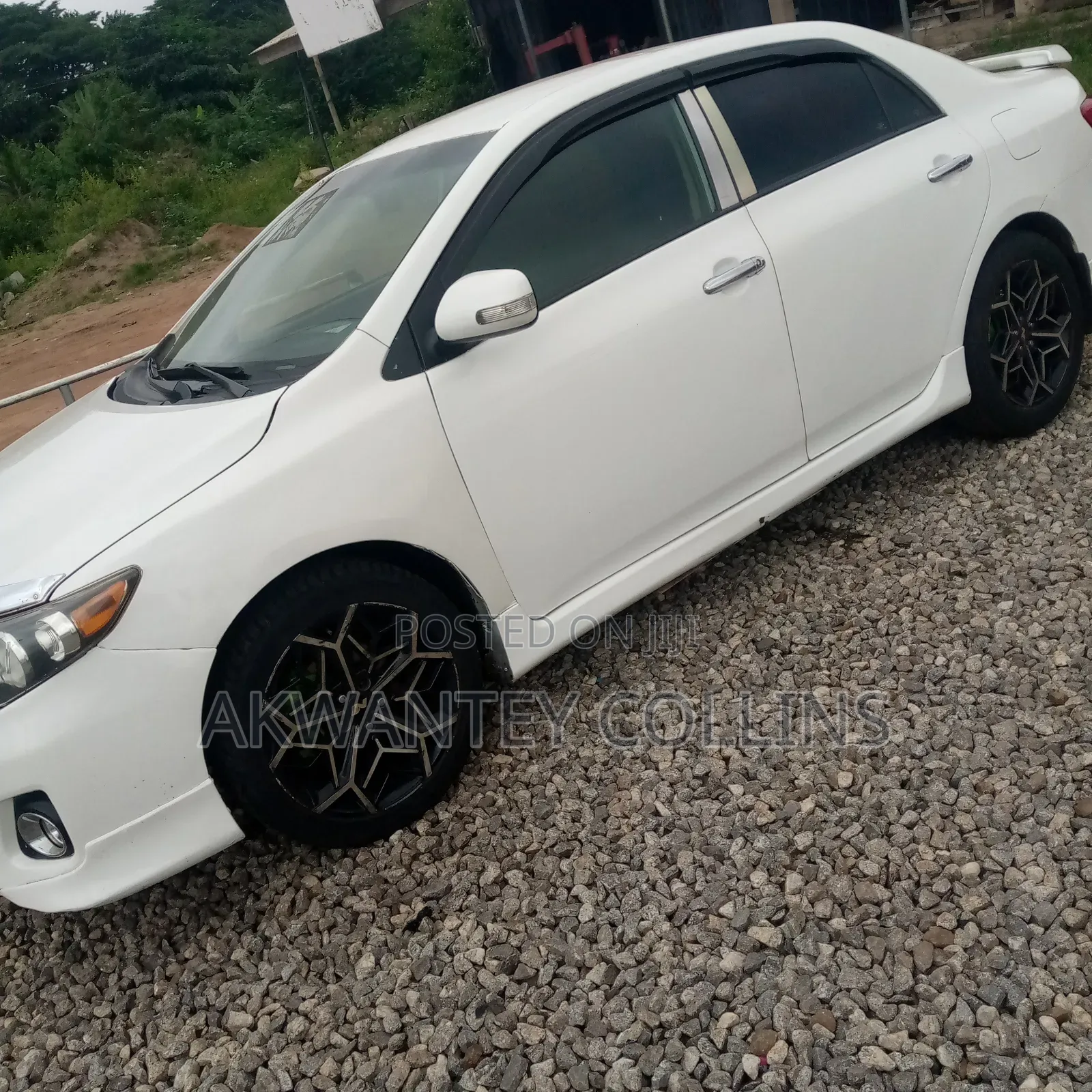 Toyota Corolla 2012 White