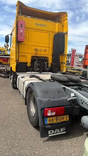 DAF Trailers 2014 Yellow