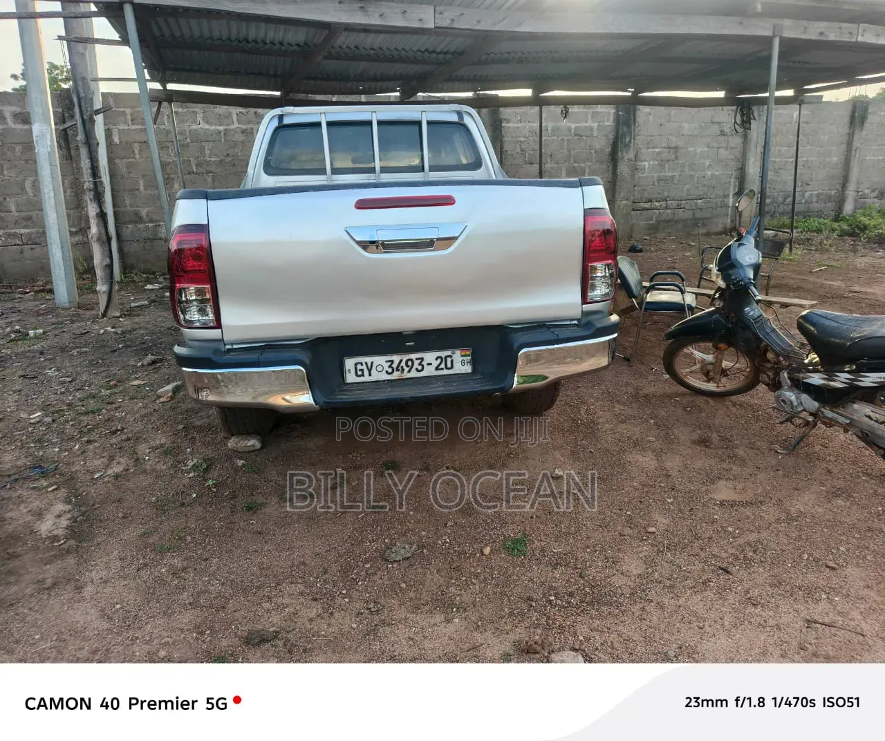 Toyota Hilux 2013 Silver