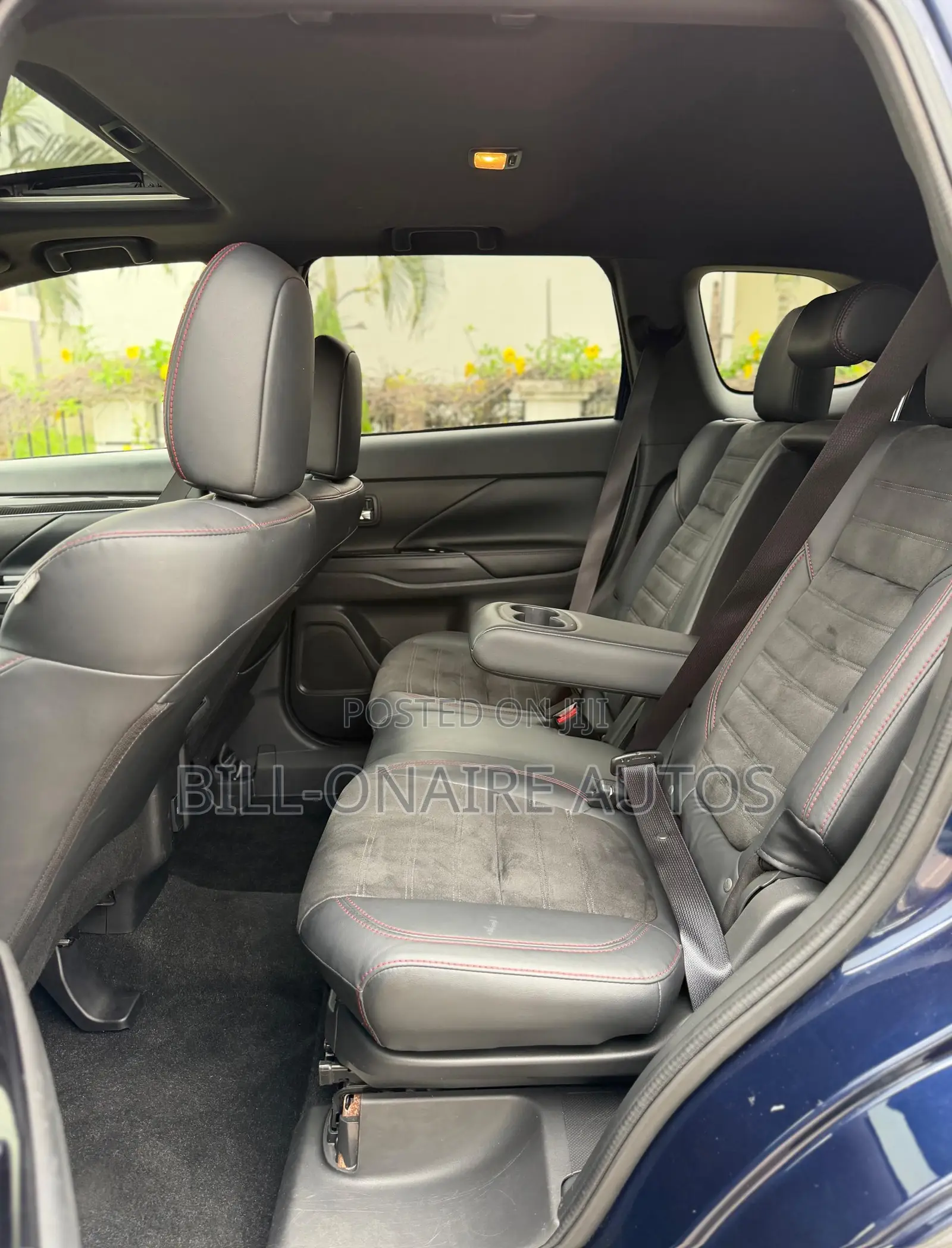 Mitsubishi Outlander LE FWD 2020 Blue
