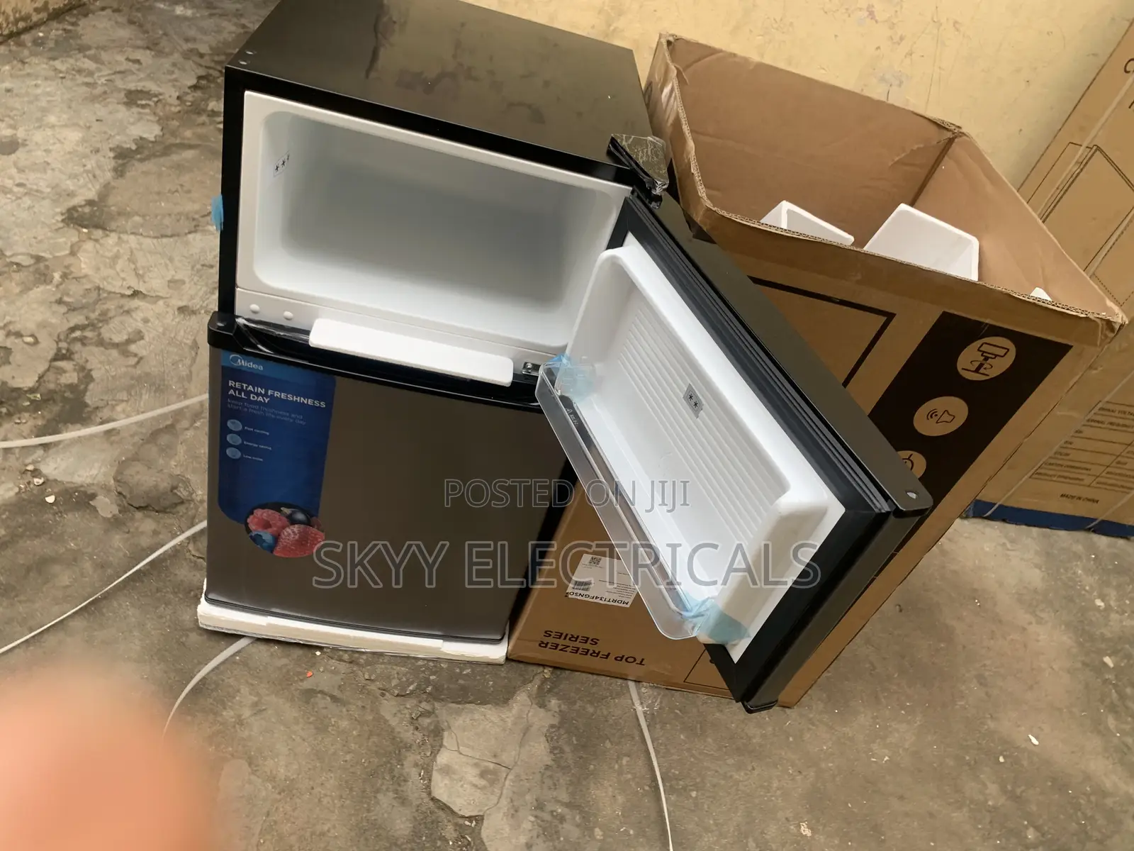 Midea 87litres DoubleDoor Fridge