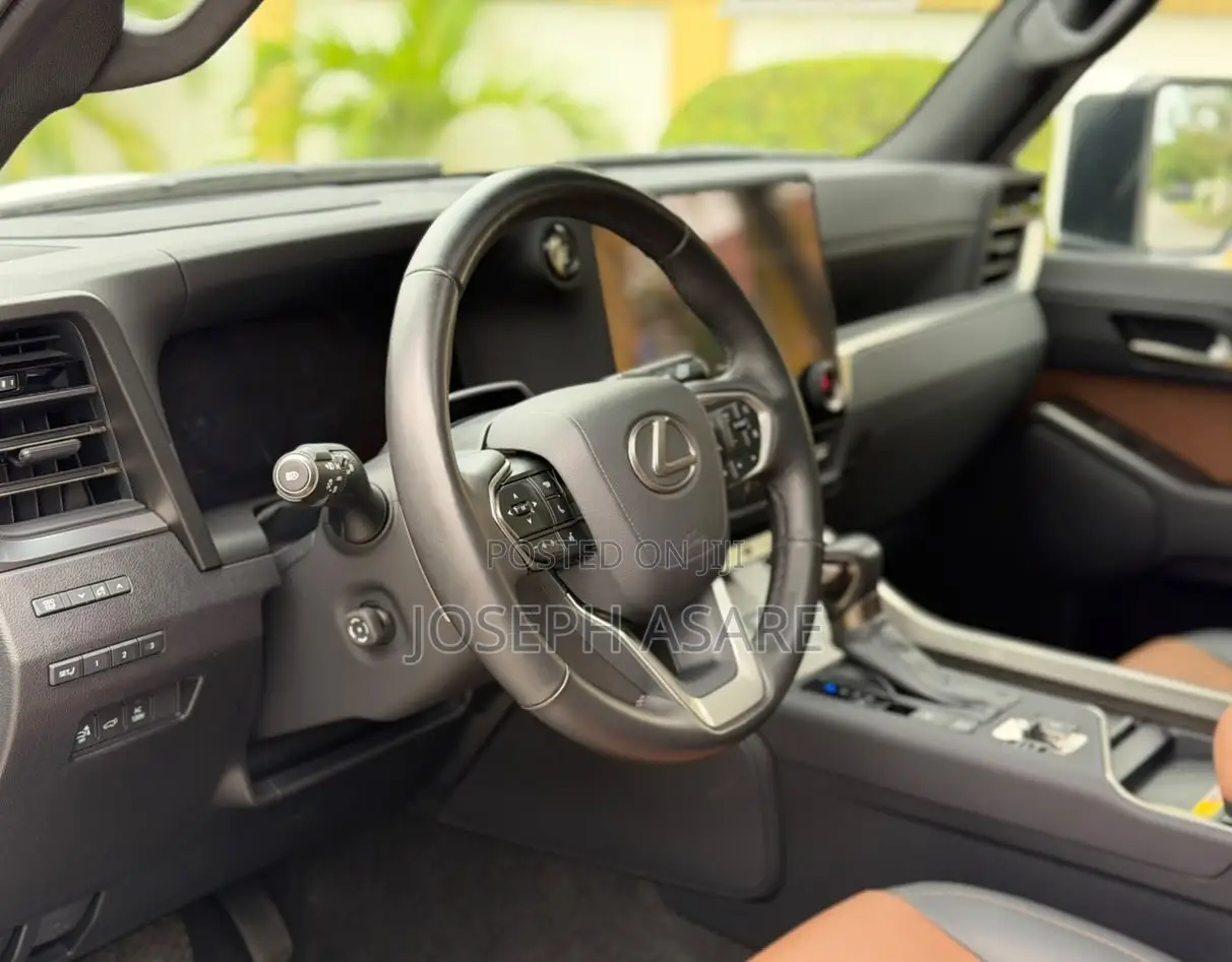 Lexus GX 550 Luxury 4WD 2025 White