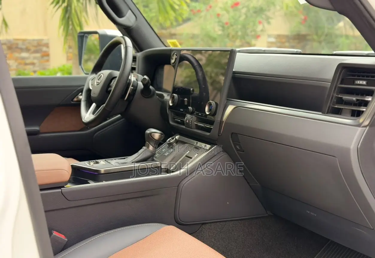 Lexus GX 550 Luxury 4WD 2025 White