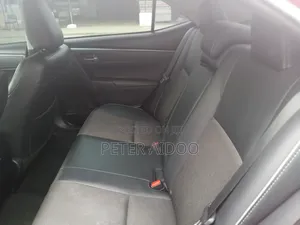 Toyota Corolla 2015 Red