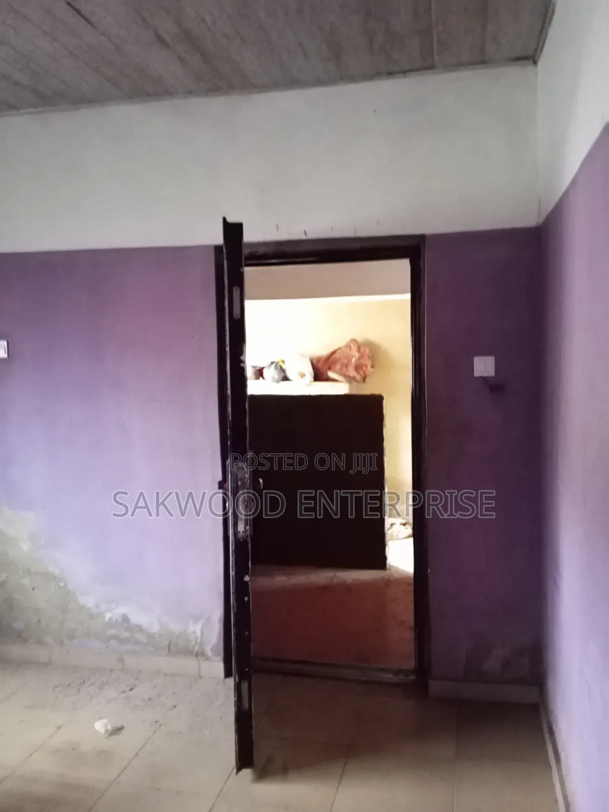 1bdrm Apartment in Sakwood Enterprise, Danfa for rent