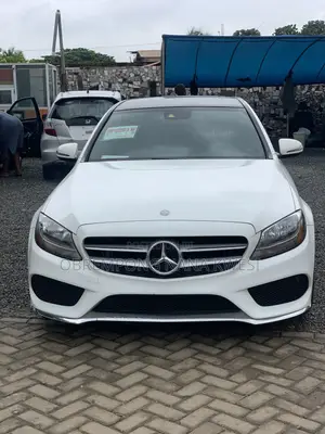 Mercedes-Benz C300 2017 White