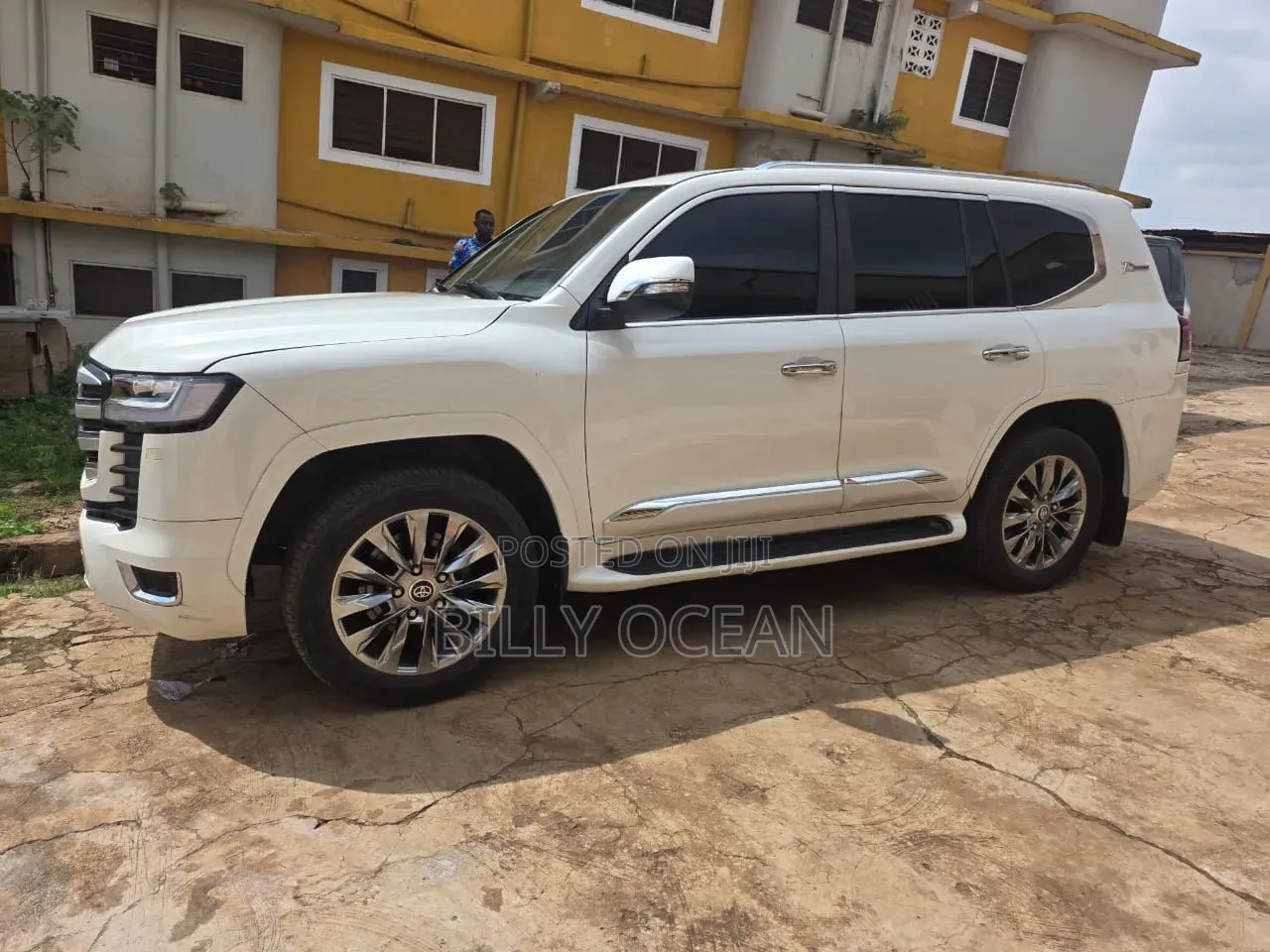 Toyota Land Cruiser 2018 White