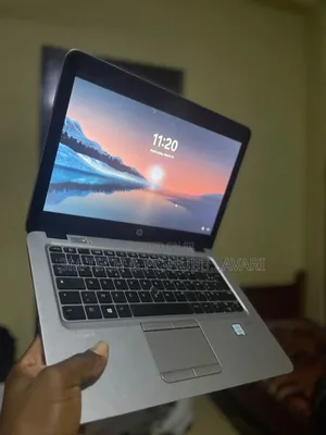 Laptop HP EliteBook 820 G3 8GB Intel Core i5 SSD 256GB