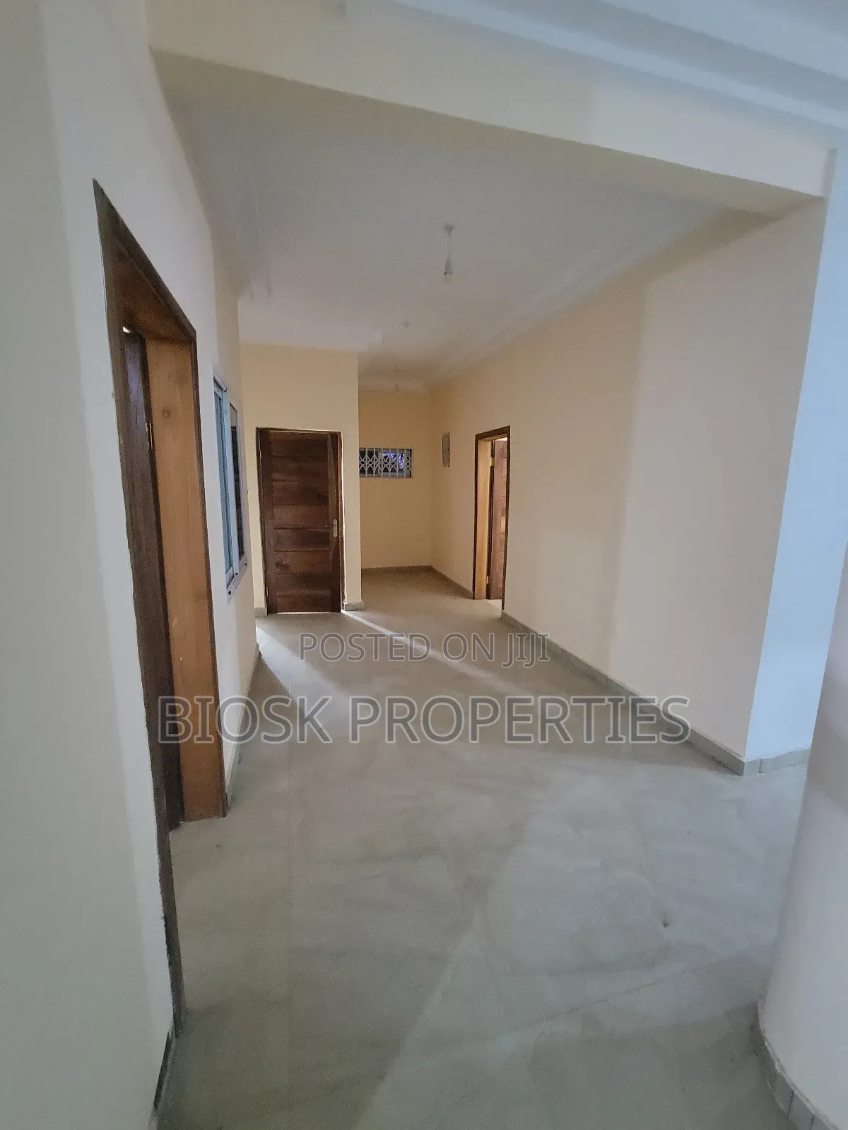 3bdrm Apartment in Biosk Properties, Amrahia for rent