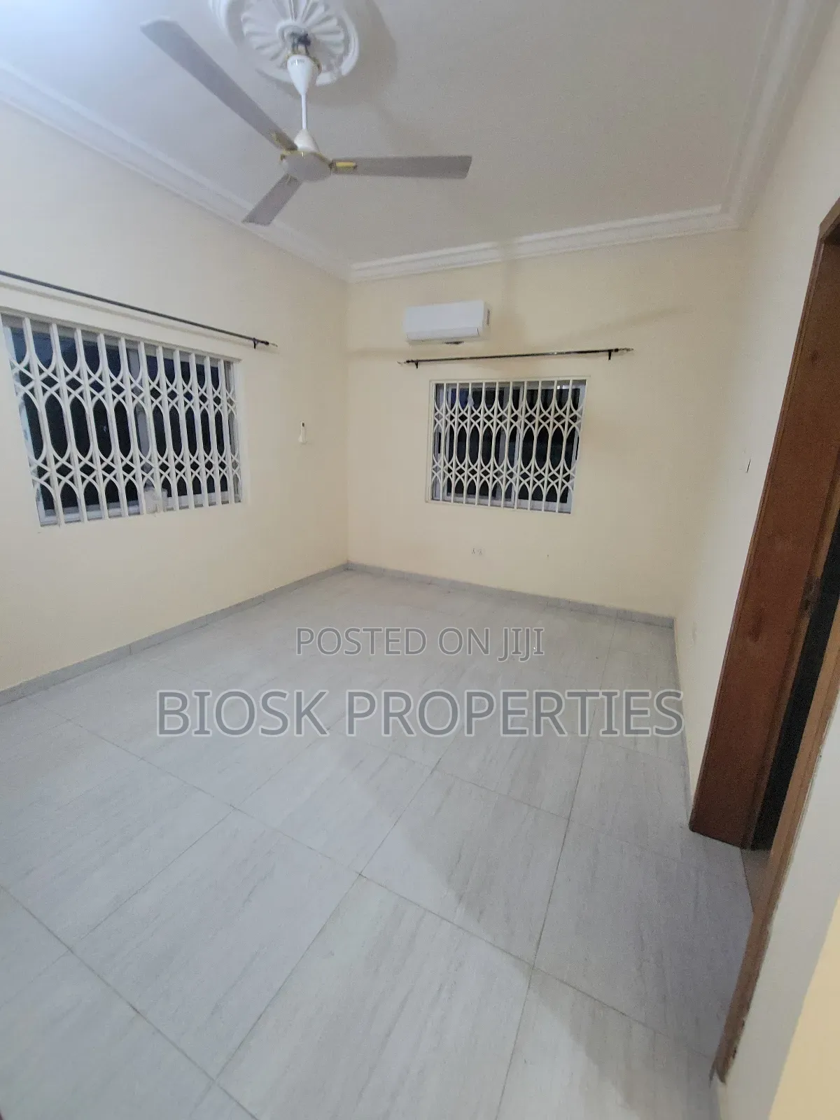 3bdrm Apartment in Biosk Properties, Amrahia for rent