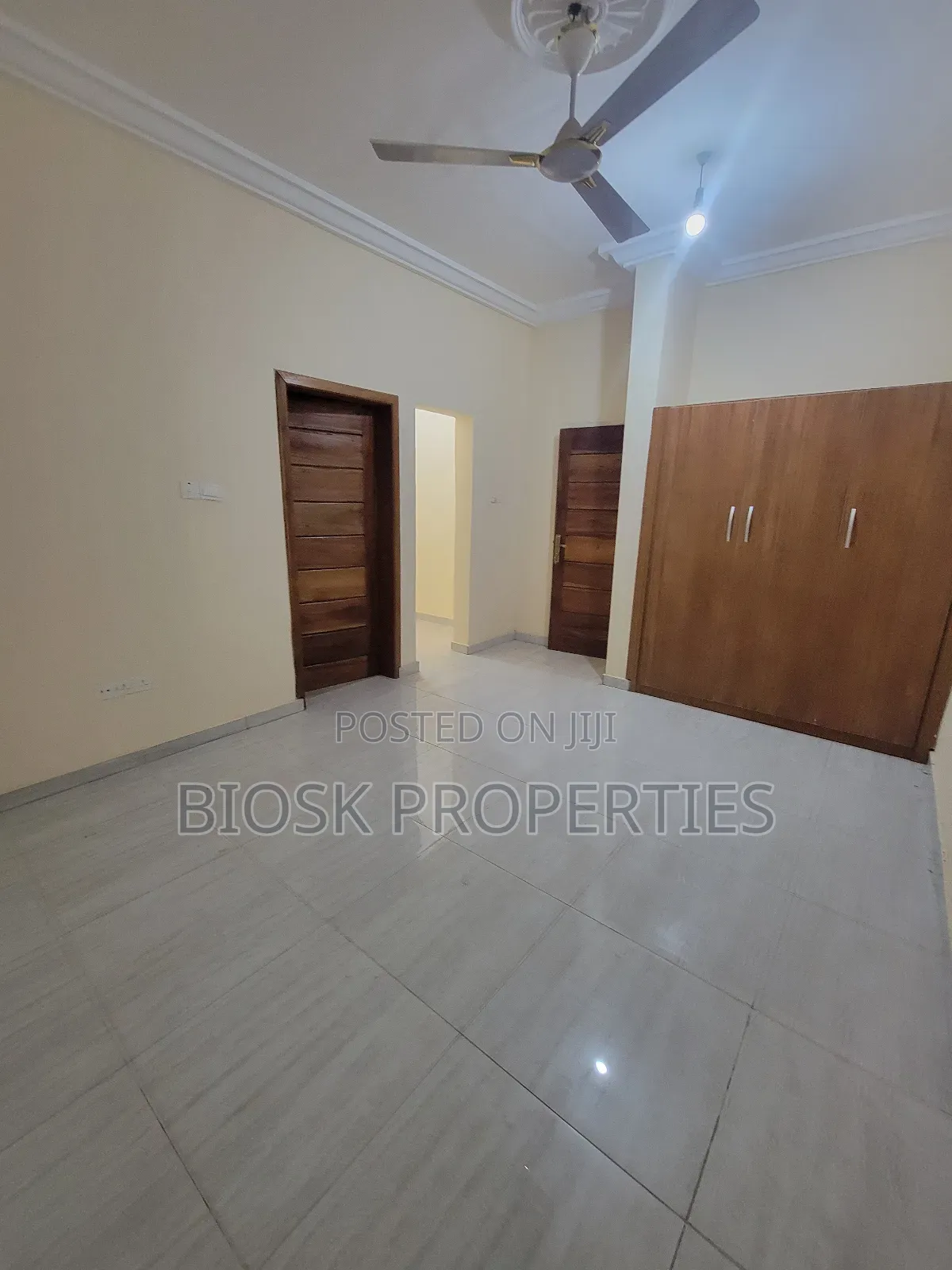 3bdrm Apartment in Biosk Properties, Amrahia for rent