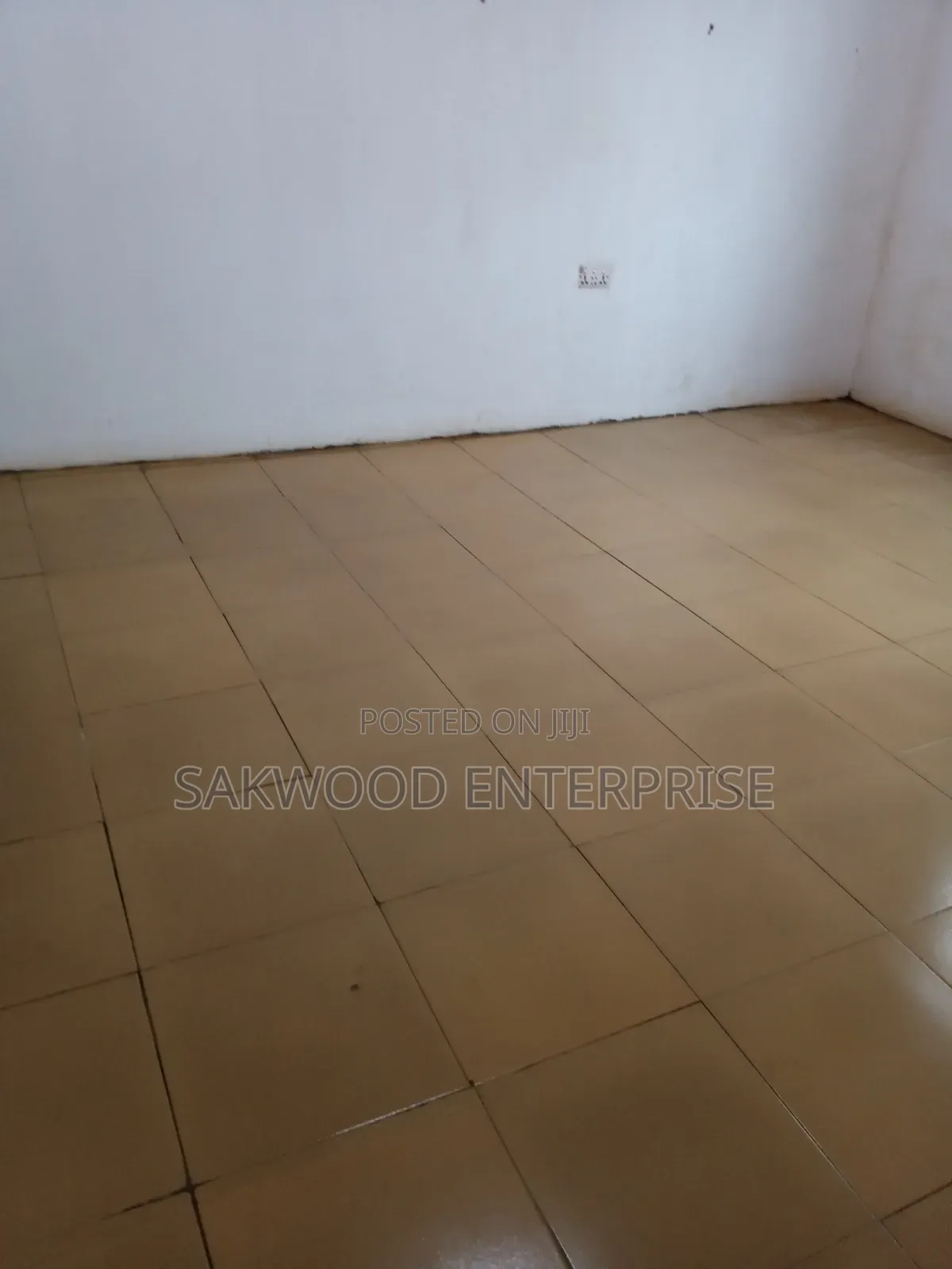 1bdrm Apartment in Sakwood Enterprise, Danfa for rent