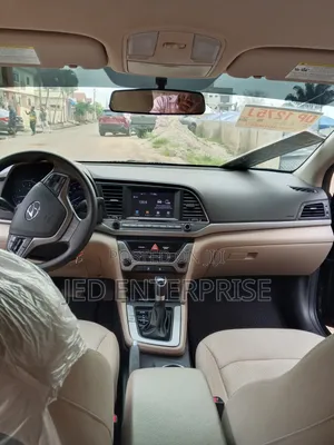 Hyundai Elantra 2017 Black