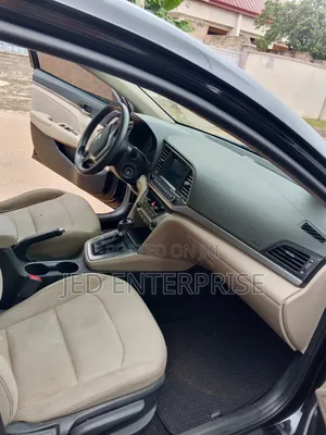 Hyundai Elantra 2017 Black