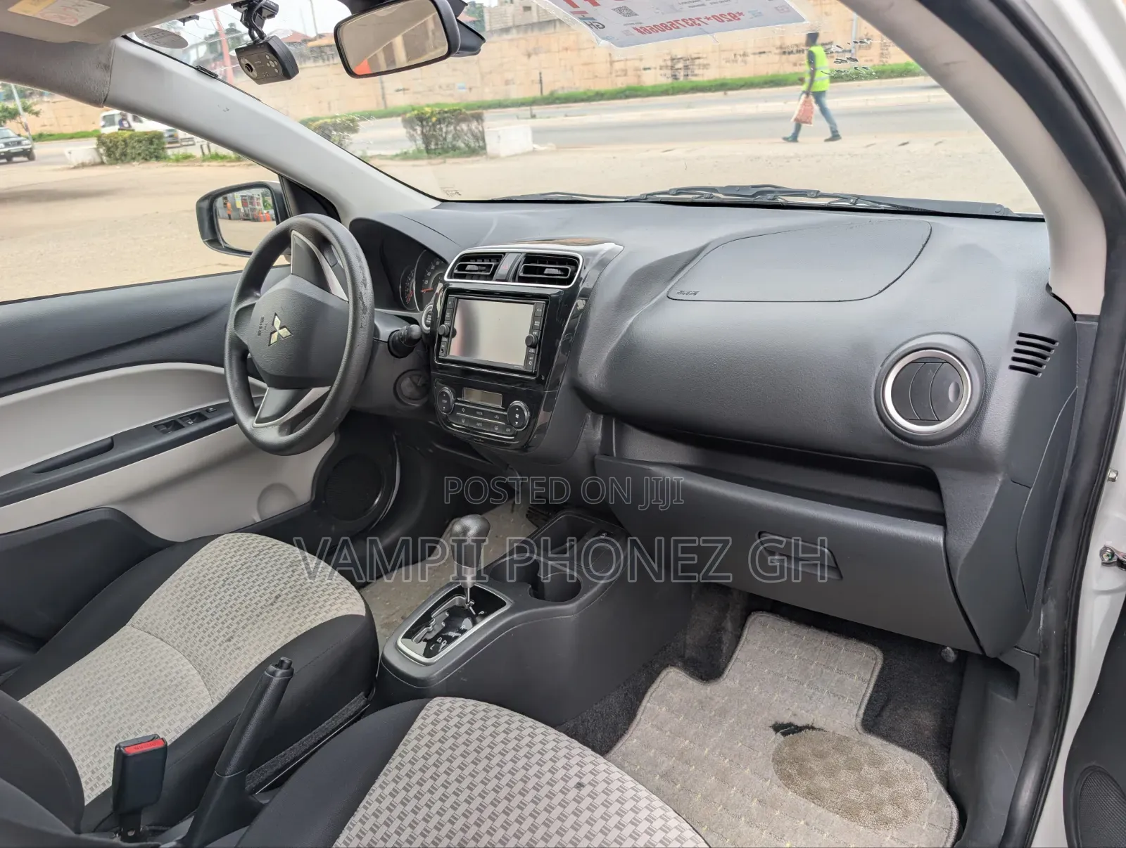 Mitsubishi Mirage 2017 White