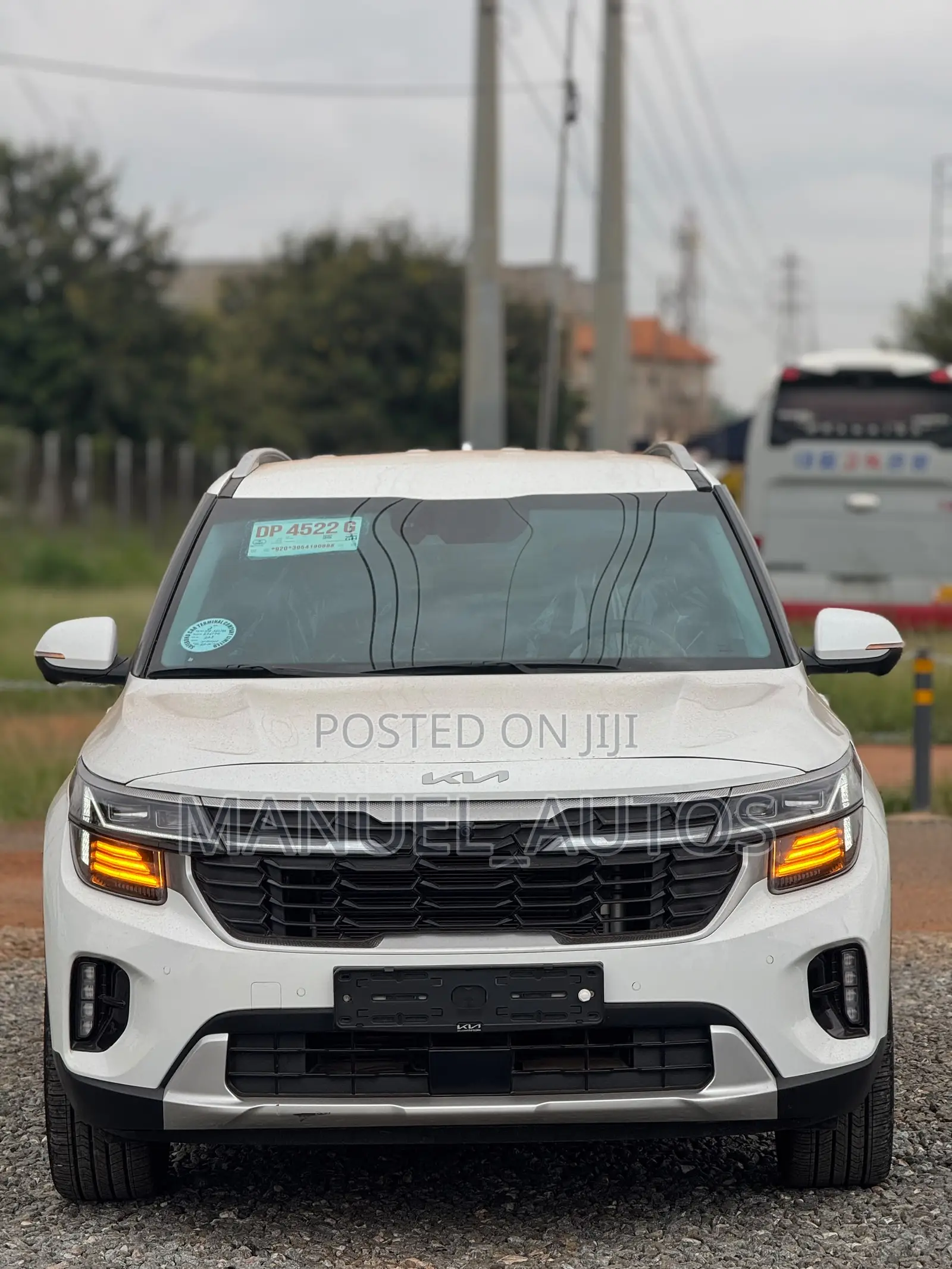 Kia Seltos 2025 White