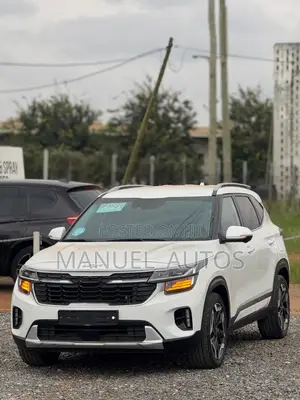 Kia Seltos 2025 White
