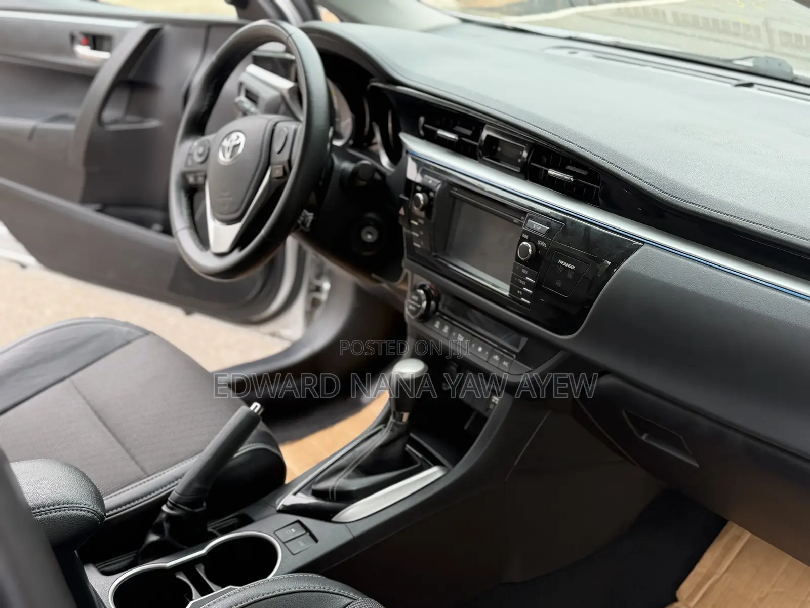 Toyota Corolla S 4dr Sedan (1.8L 4cyl CVT) 2015 Silver