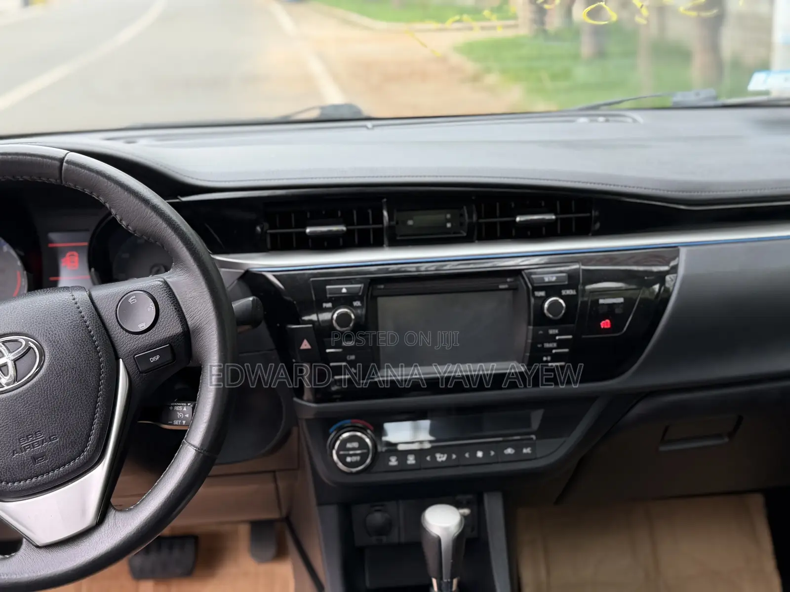 Toyota Corolla S 4dr Sedan (1.8L 4cyl CVT) 2015 Silver