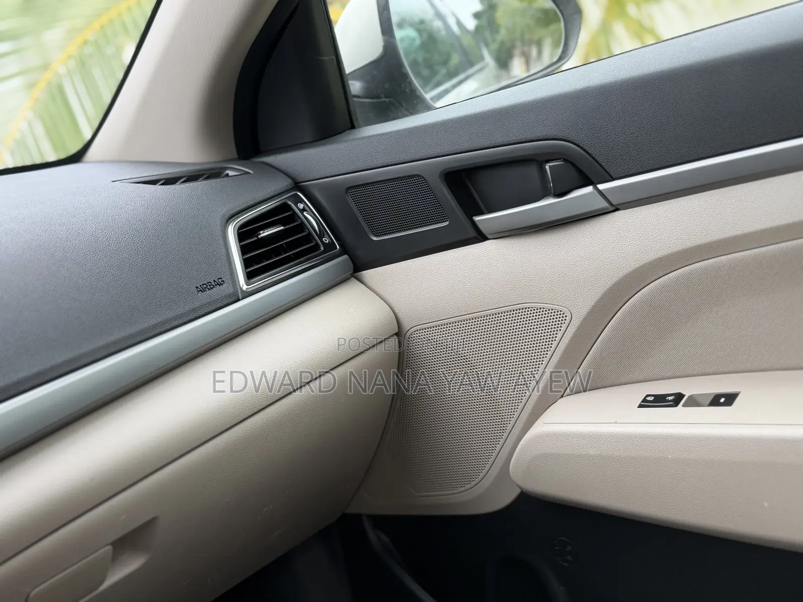 Hyundai Elantra Limited 2018 Gold