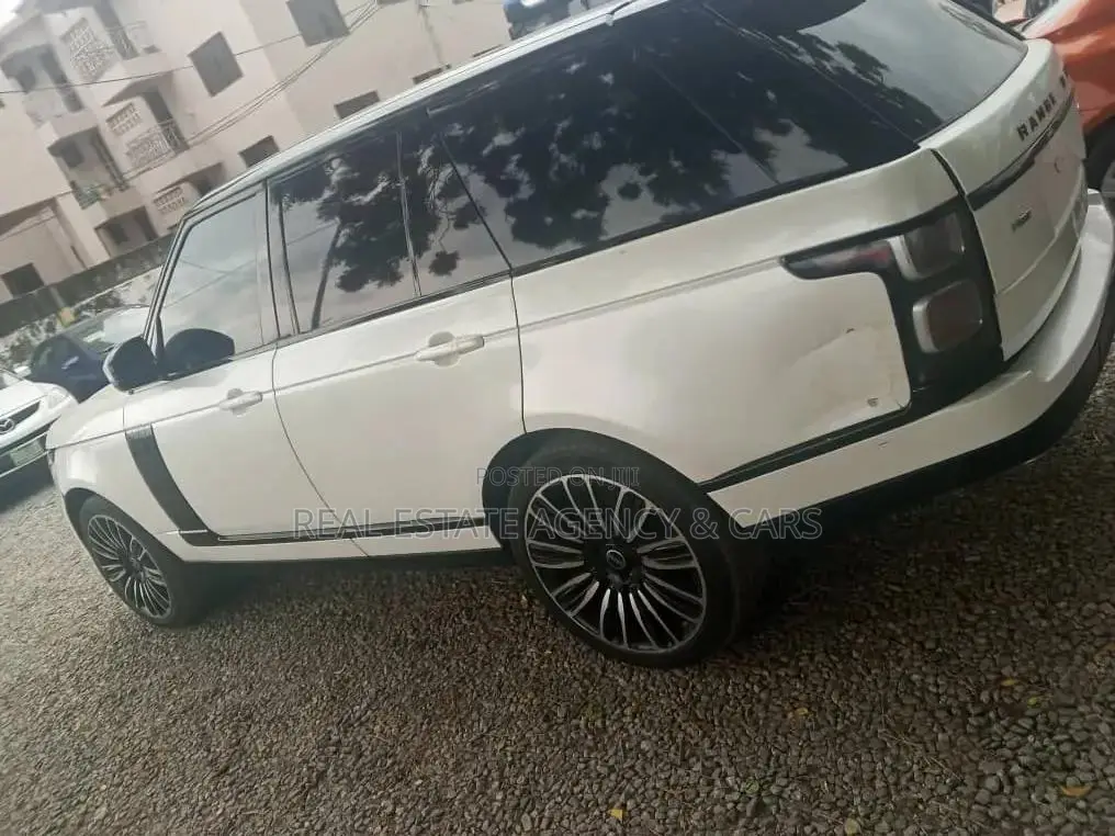 Land Rover Range Rover 2020 White