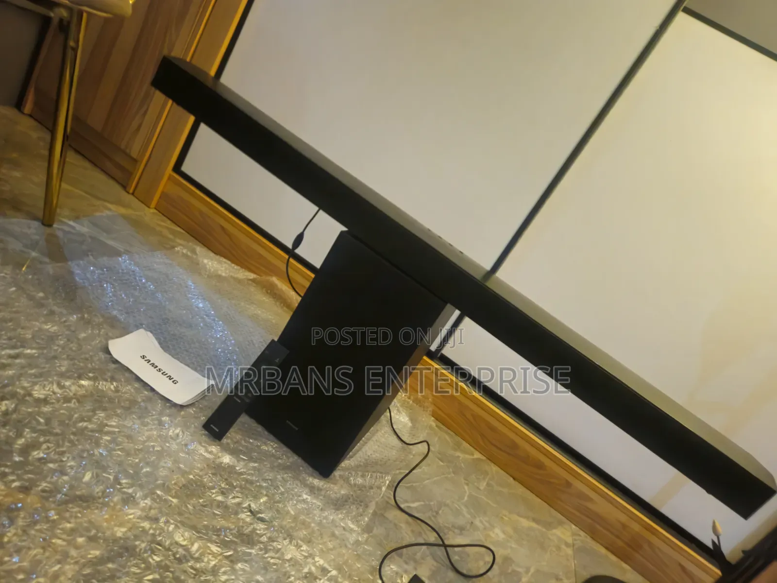 Samsung HW-B750D 5.1-Channel Soundbar System With Wireless Subwoofer