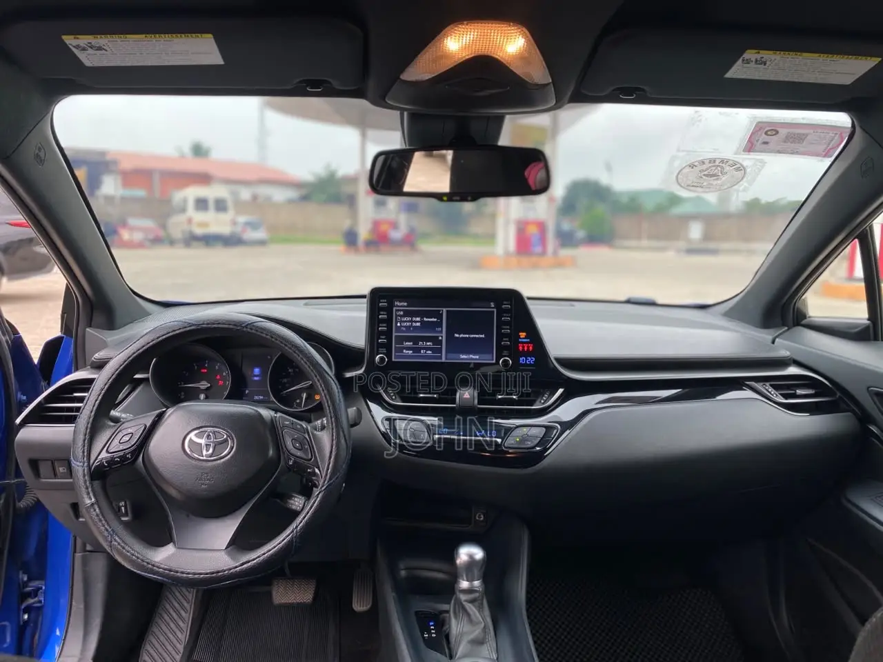 Toyota C-HR LE FWD 2019 Blue
