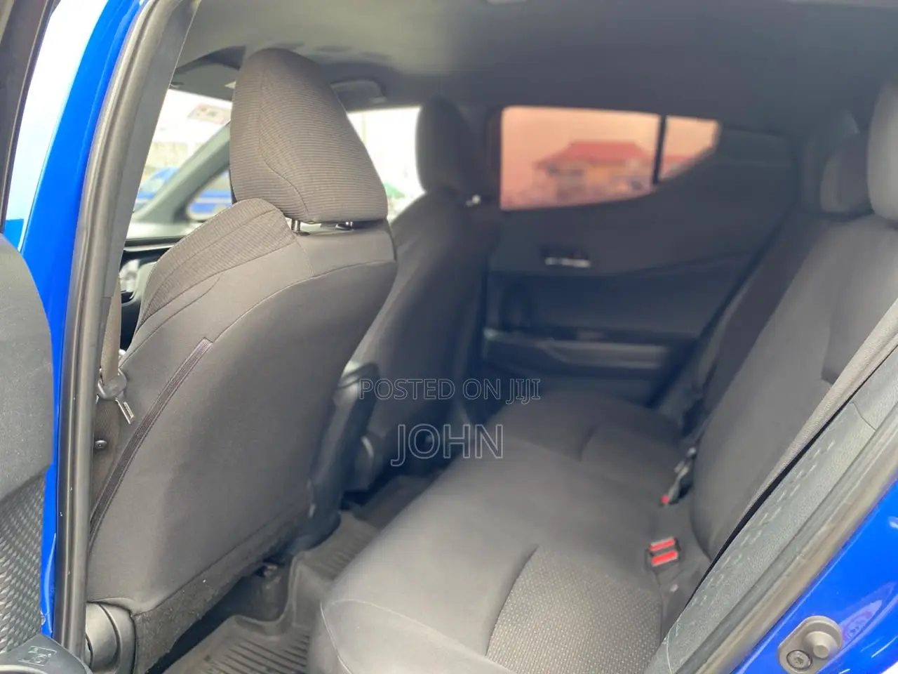 Toyota C-HR LE FWD 2019 Blue