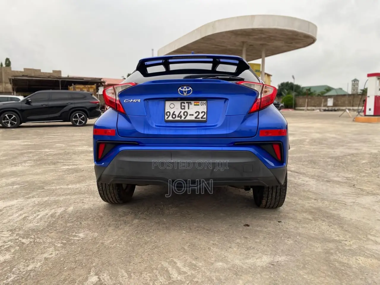 Toyota C-HR LE FWD 2019 Blue