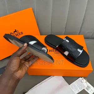 Hermes Izmir Sandals X Rhinestones in Black Leather(Location:Adum Ksi)