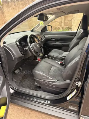 Mitsubishi Outlander SEL FWD 2020 Black