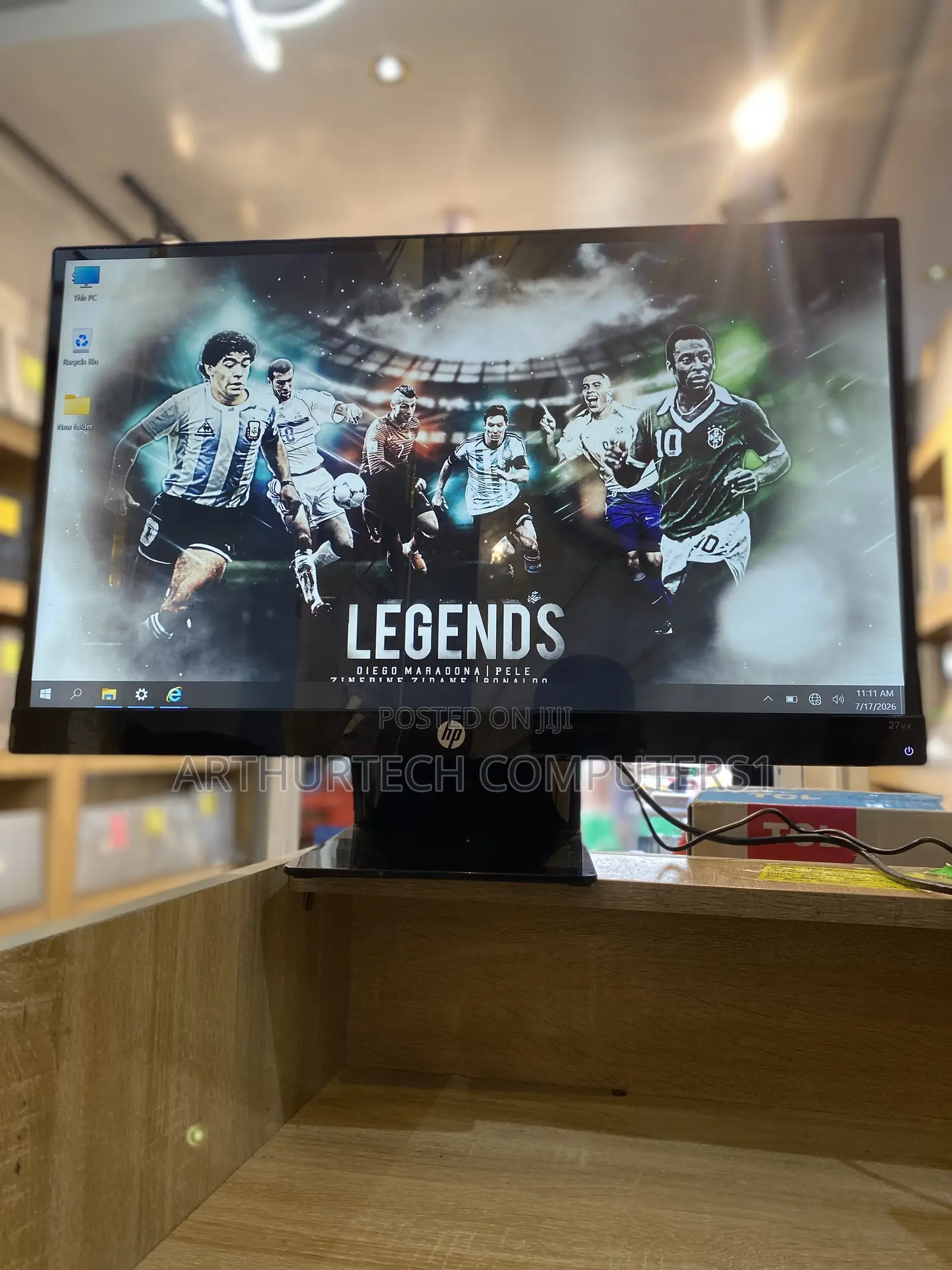 HP 27 Inch LED Backlight Monitor
