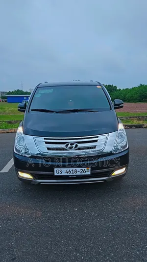 Grand Starex HVX Van