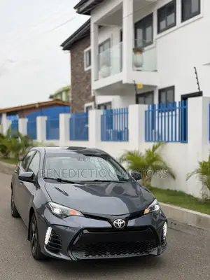 Toyota Corolla LE (1.8L 4cyl 2A) 2019 Gray