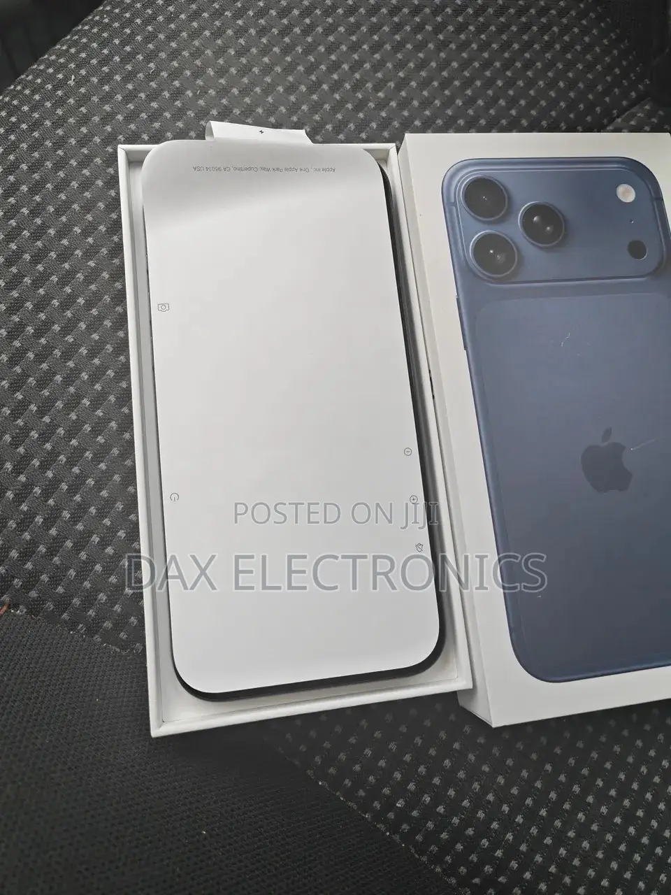 New Apple iPhone 17 Pro Max 1 TB Blue