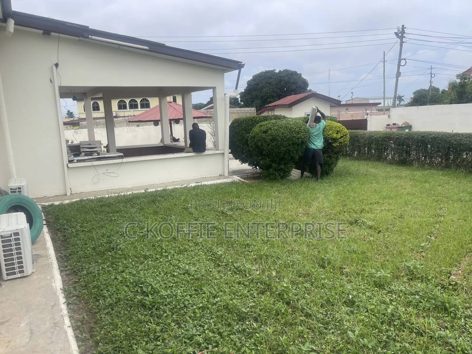 Furnished 4bdrm House in Tesano for rent