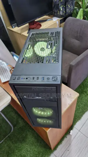Desktop Computer Asus 16GB AMD Ryzen 3 HDD+SSD 256GB