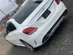 Mercedes-Benz C300 2017 White