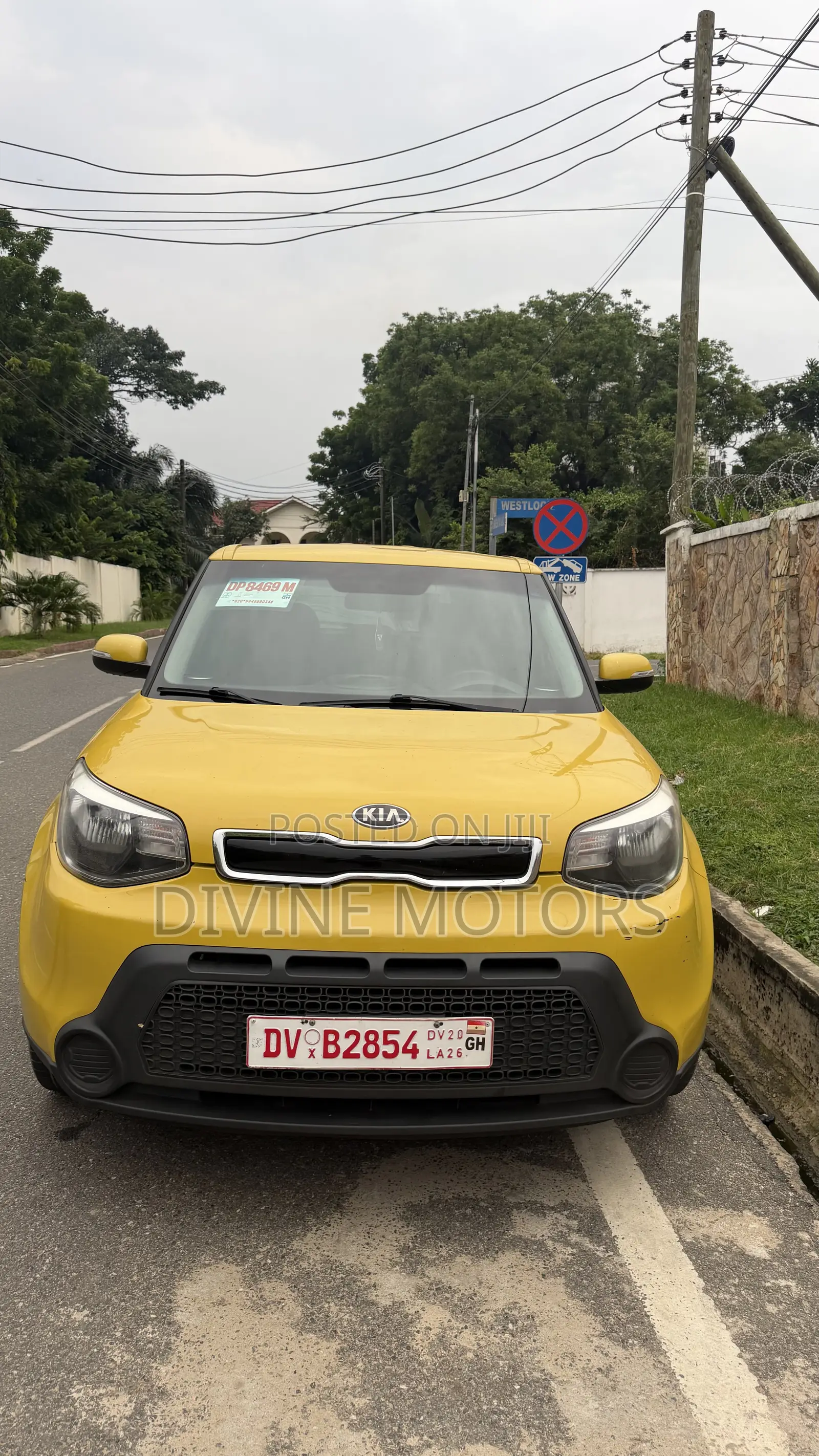 Kia Soul Hatchback 2016 Yellow