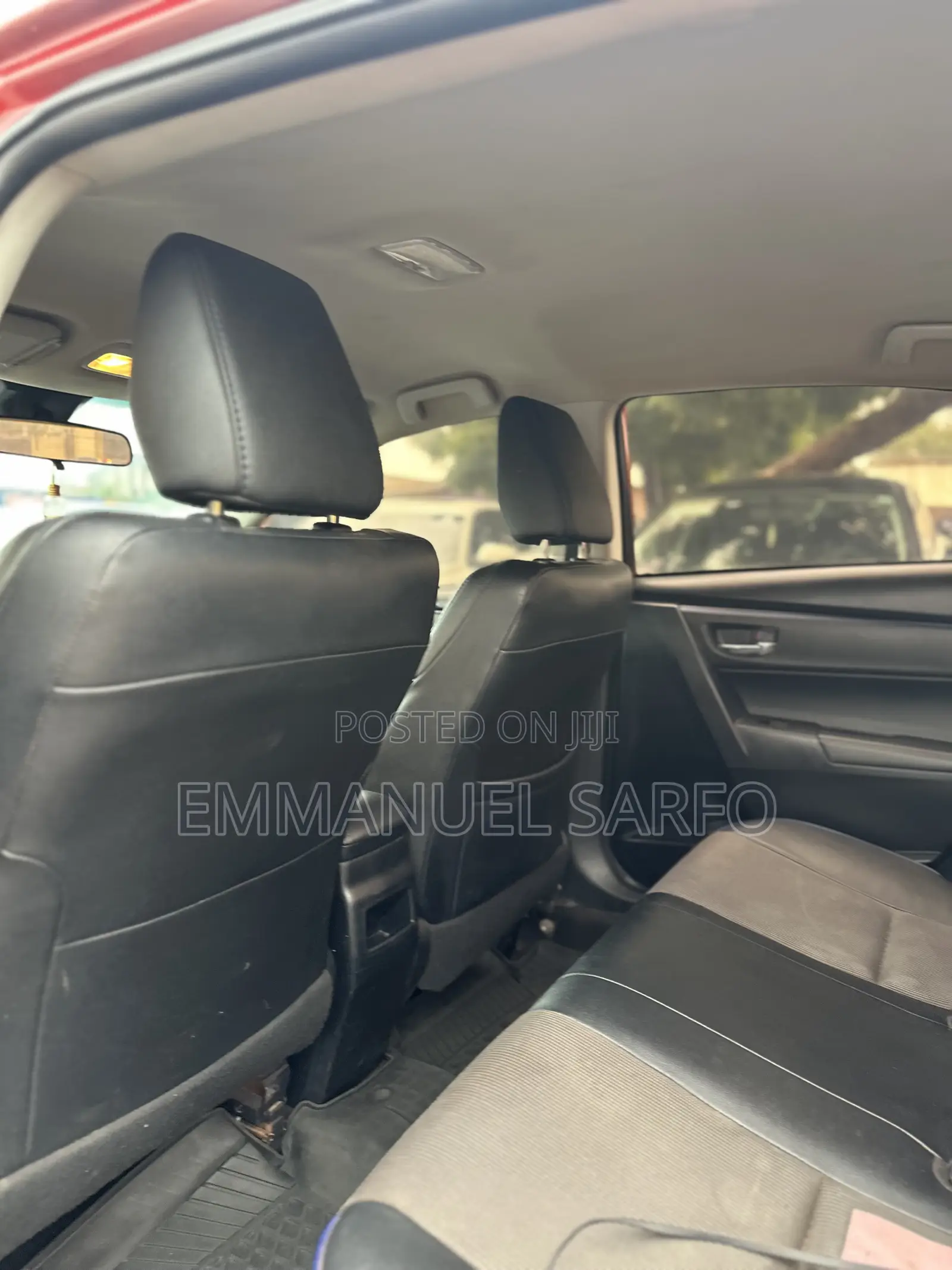 Toyota Corolla SE (1.8L 4cyl 2A) 2018 Red