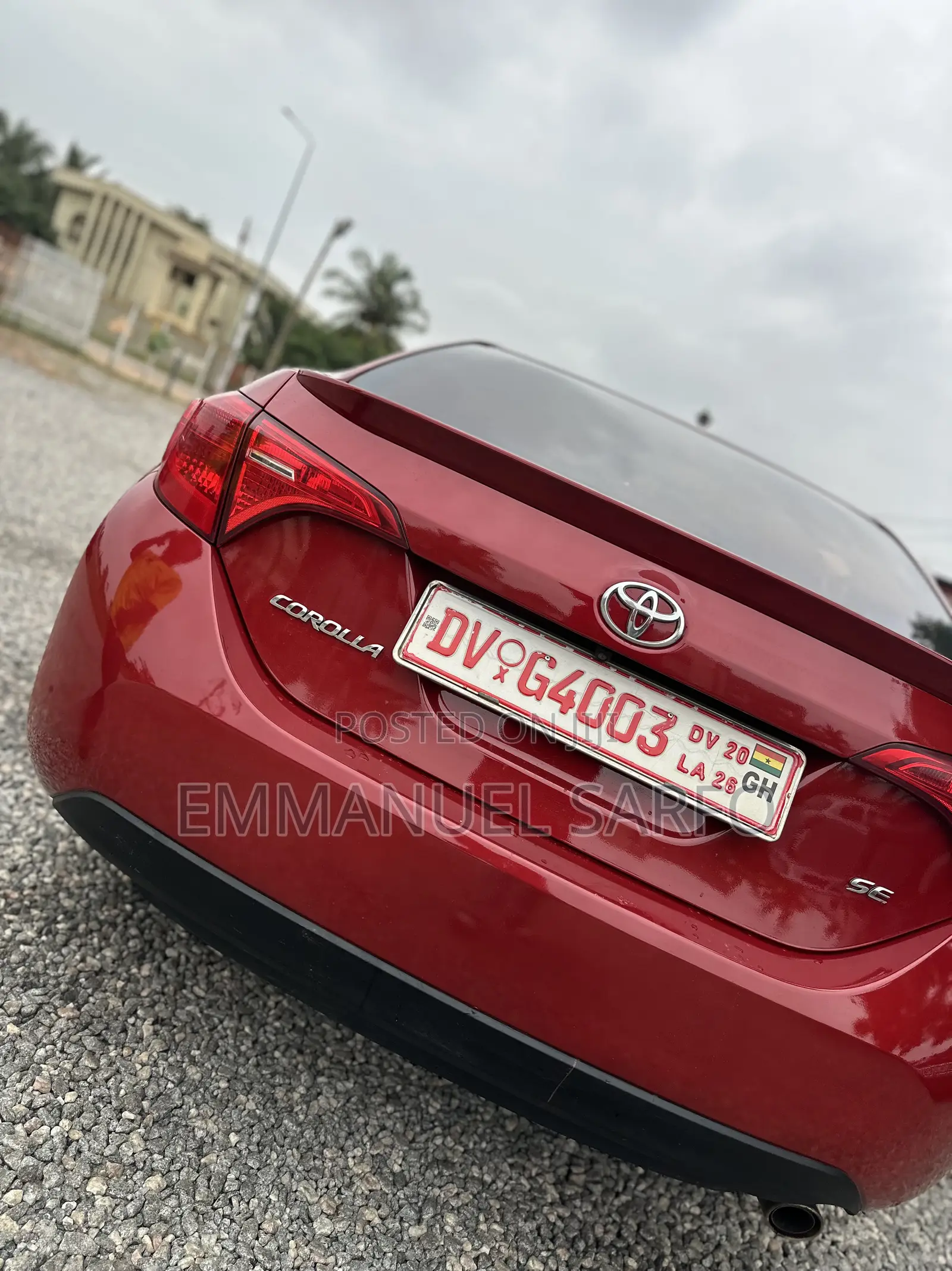 Toyota Corolla SE (1.8L 4cyl 2A) 2018 Red