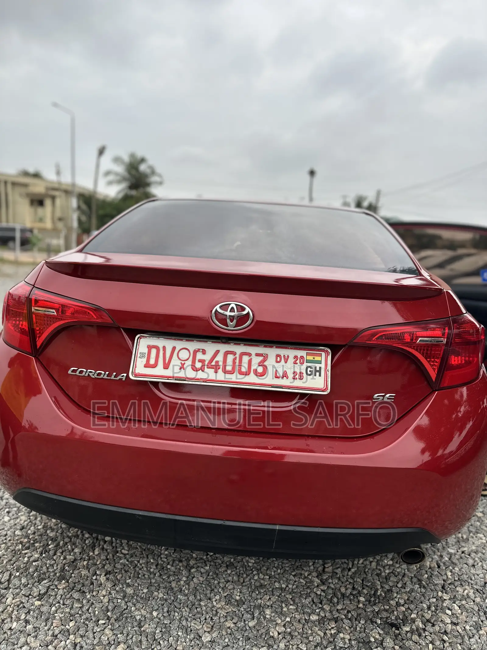 Toyota Corolla SE (1.8L 4cyl 2A) 2018 Red